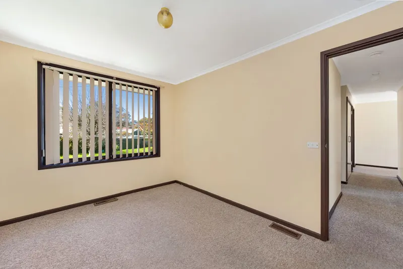 72 Badenoch Crescent, Evatt, photo 4