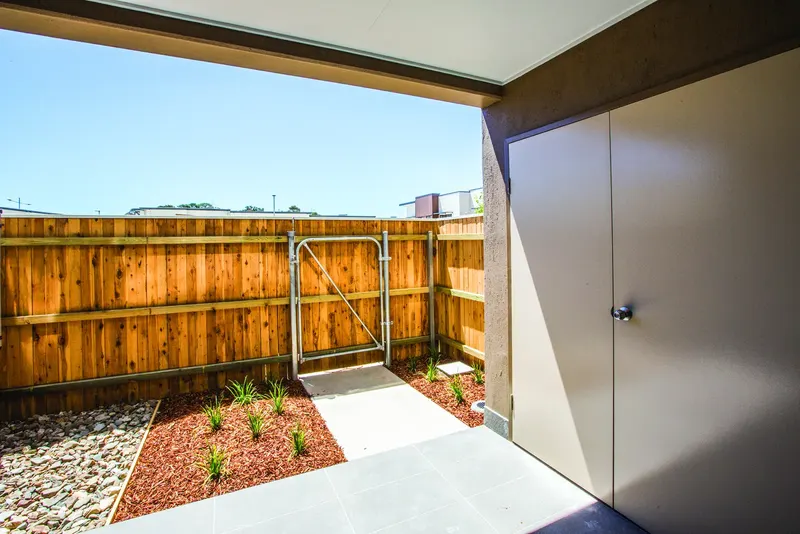 1/3 Billabong Street, Lawson, photo 6