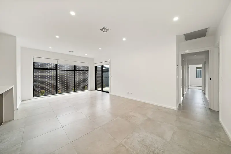 28 Grace Munro Crescent, Strathnairn, photo 4