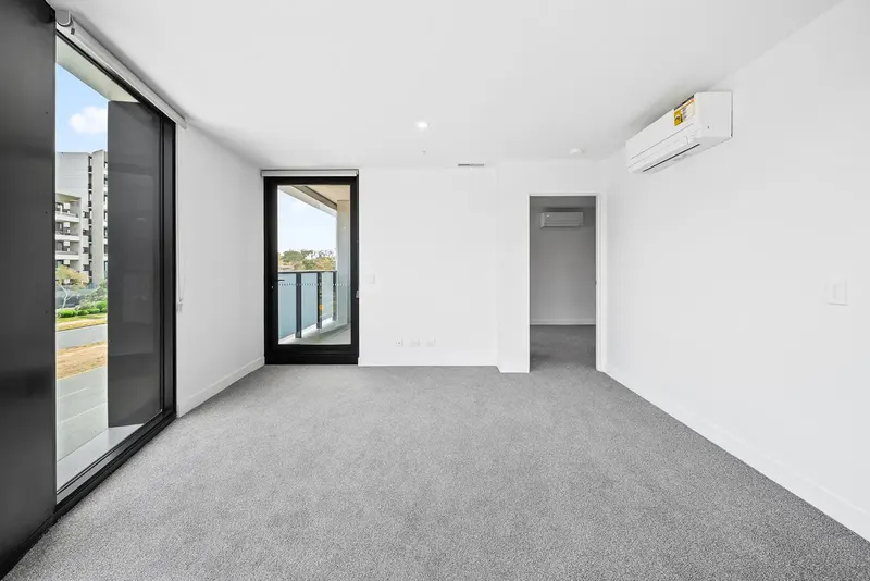 203/220 Melrose Drive, Phillip, photo 9