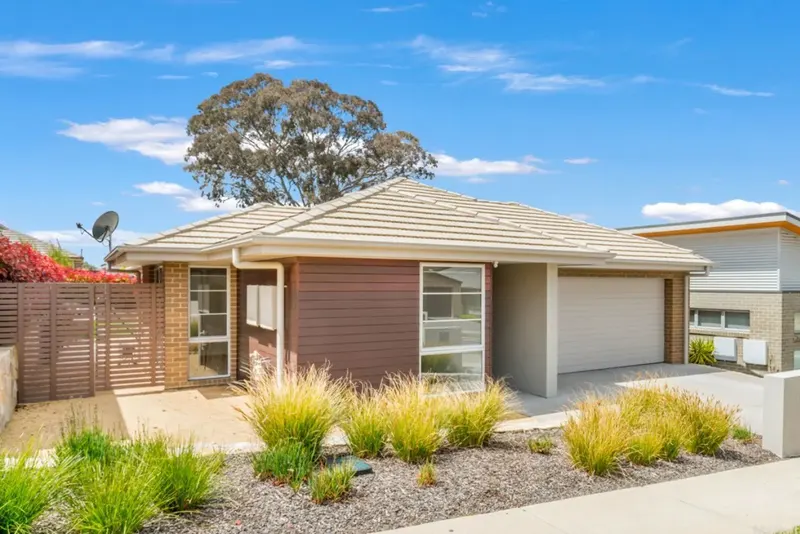 12 Victoria Owen Circuit, Casey, photo 2