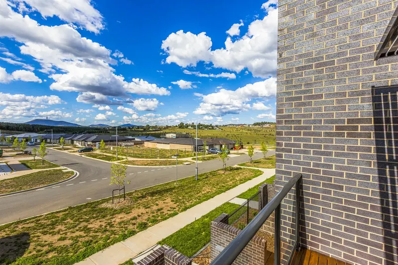 25 Bill Leng Street, Coombs, photo 7