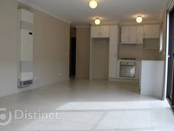 16 Phillipa Weeks Street, Watson, photo 4