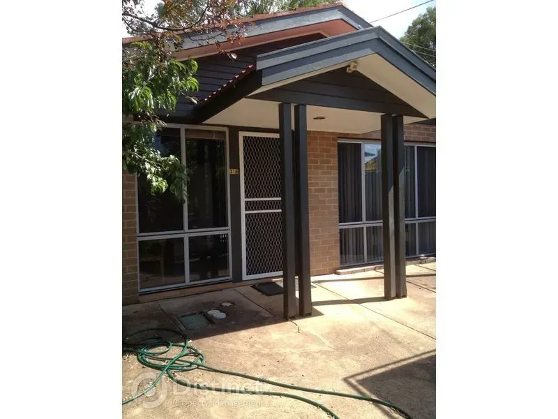 2/31 Biraban Place, Macquarie, photo 2
