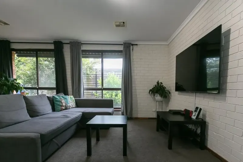6 Moorehead Place, Latham, photo 8
