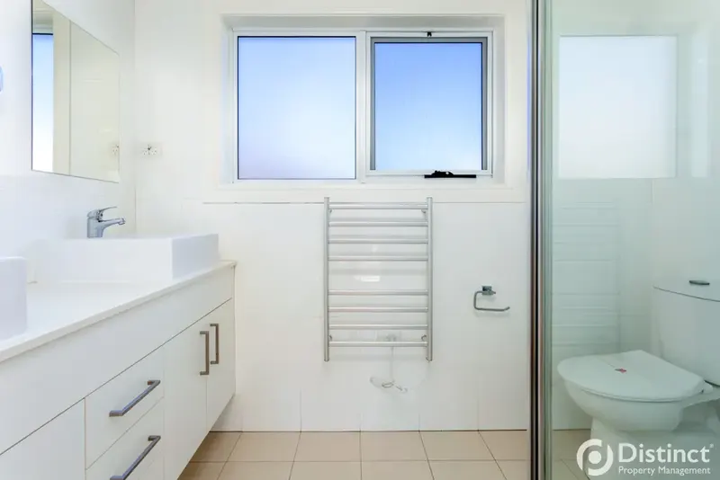 27 Donald Horne Street, Franklin, photo 10