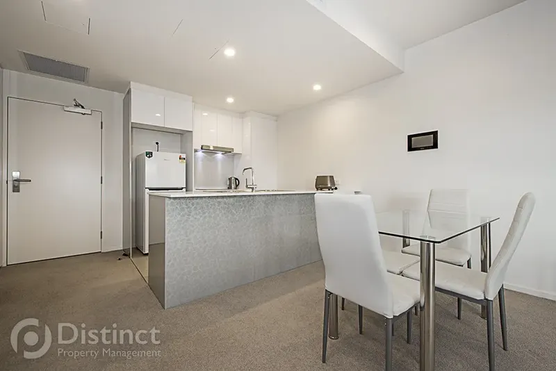 706/102 Northbourne Avenue, Braddon, photo 2