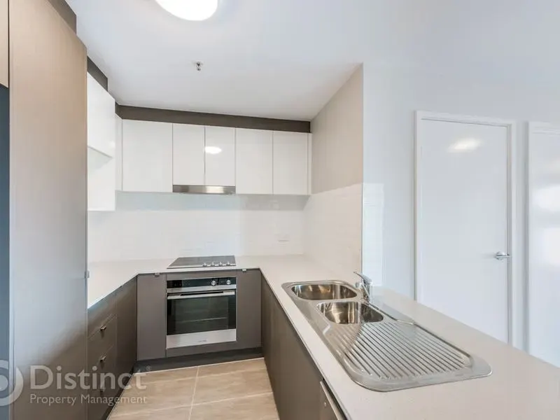 30/311 Anketell Street, Greenway, photo 2
