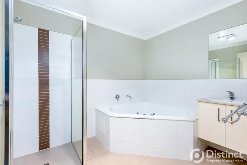 33 Liz O'neil Street, Casey, photo 9