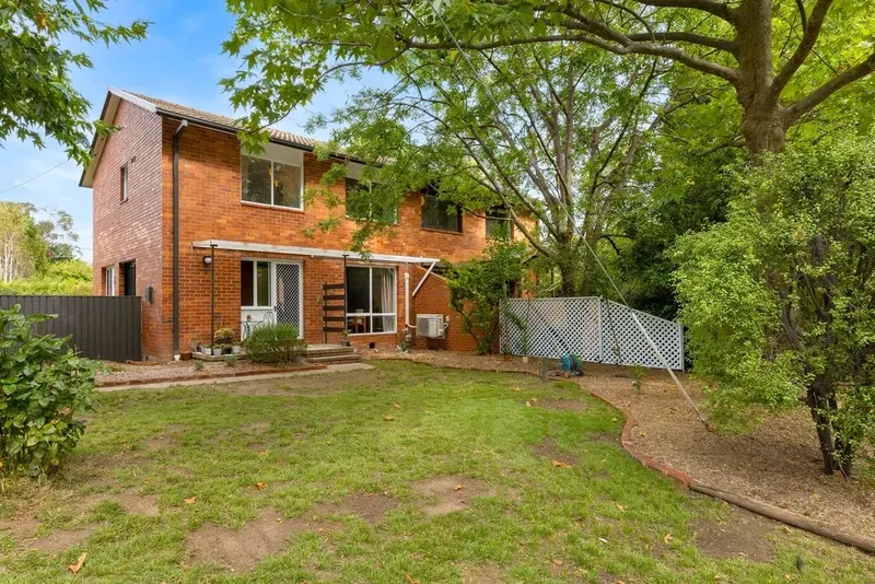 6 Madigan Street, Hackett, photo 16