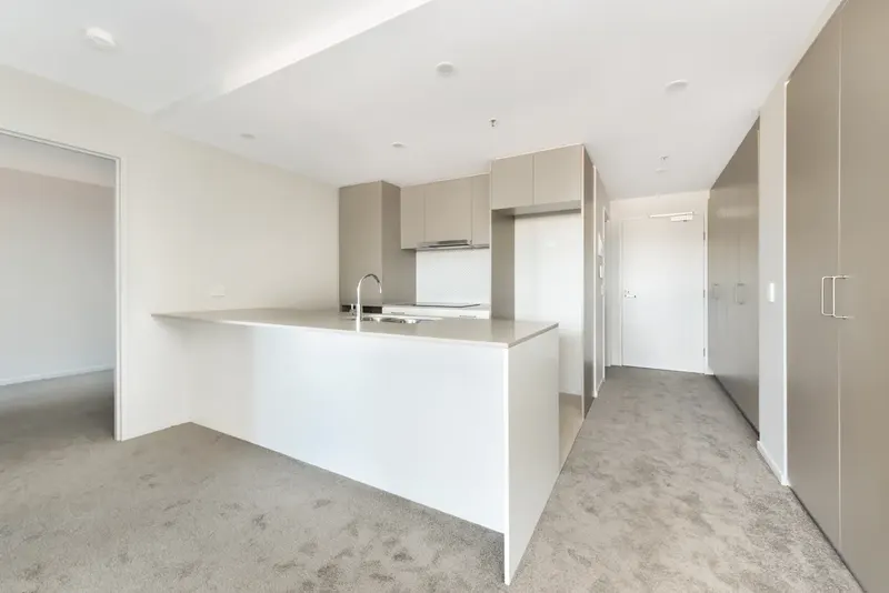 628/335 Anketell Street, Greenway, photo 4