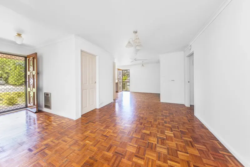 4 Bolton Place, Wanniassa, photo 5