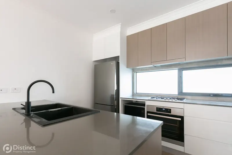 20/128 Easty Street, Phillip, photo 2