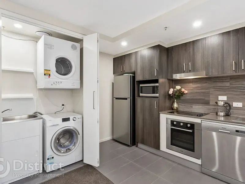 179/325 Anketell Street, Greenway, photo 10
