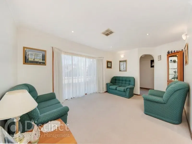 15 Smeaton Circuit, Banks, photo 4