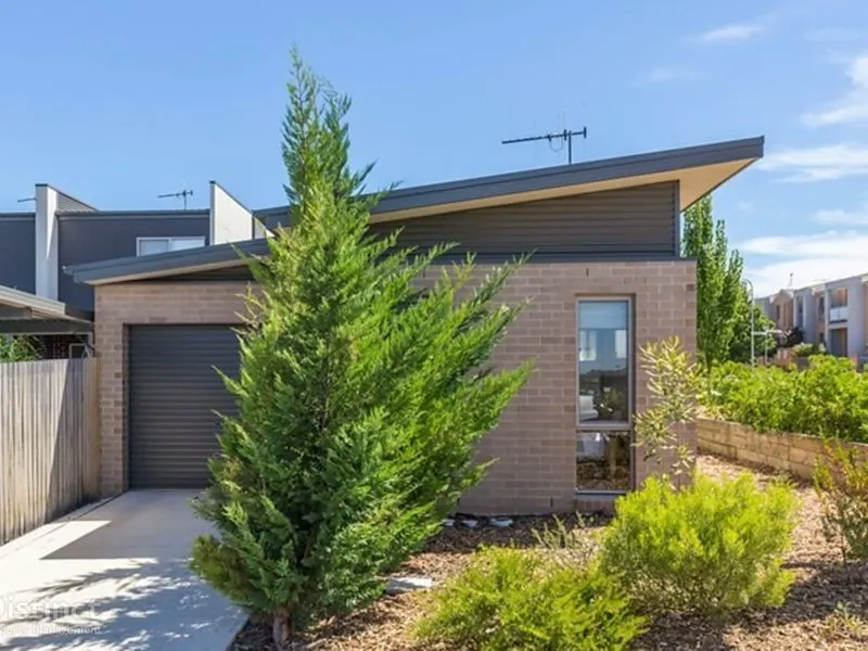 54 Lansdown Crescent, Casey, photo 1