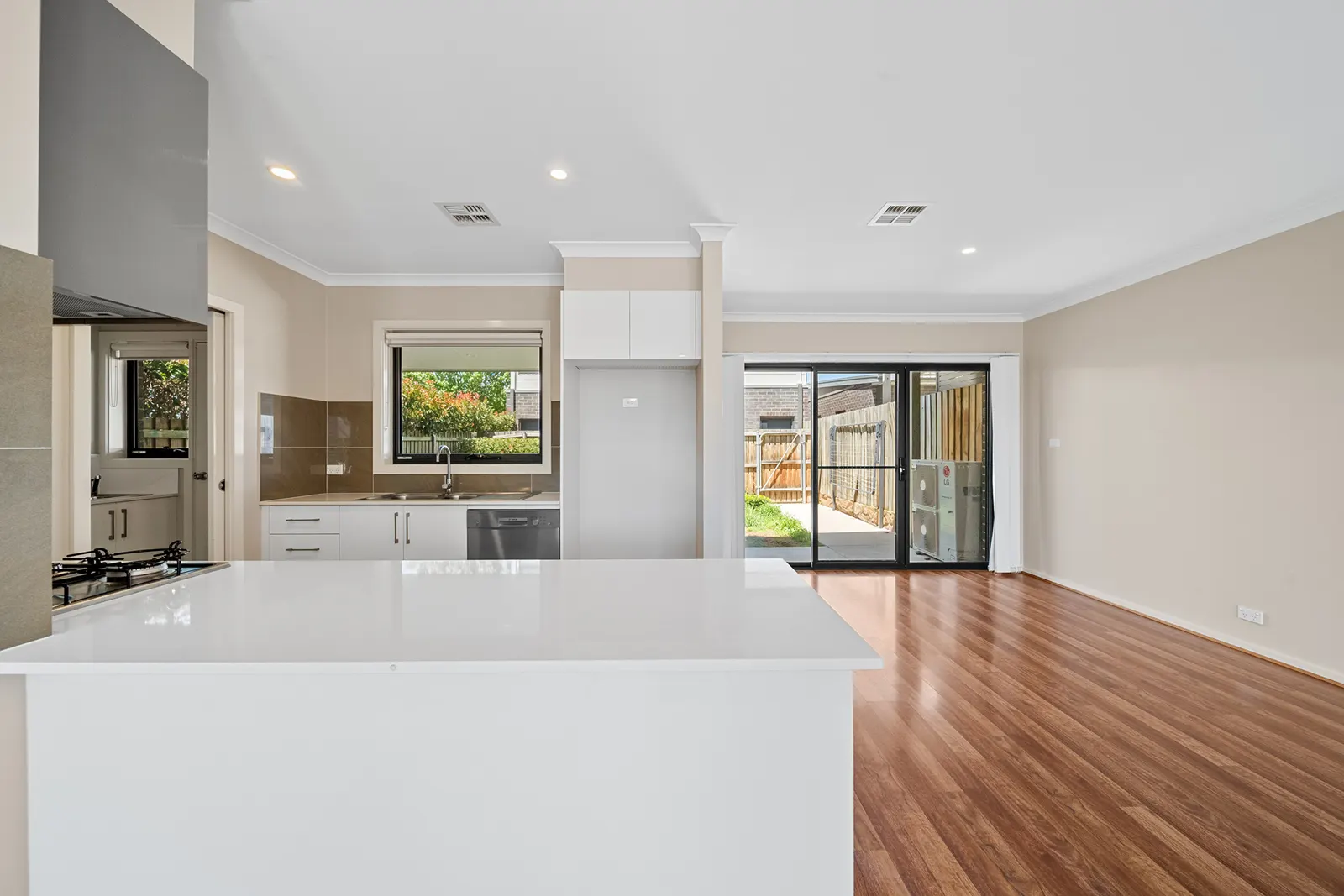 1 Bill Leng Street, Coombs, photo 1