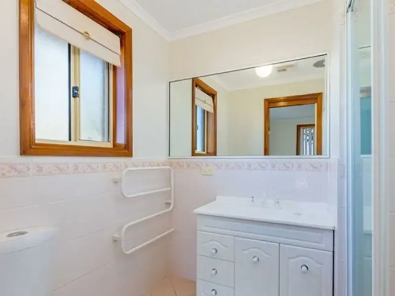 29 Bungaree Crescent, Ngunnawal, photo 10