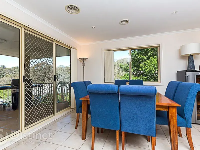 2 Camphorwood Close, Jerrabomberra, photo 5
