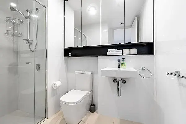 42/115 Canberra Avenue, Griffith ACT 2603, photo 7