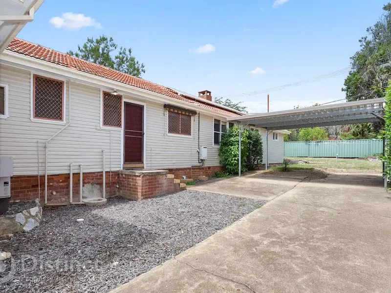 56 Schlich Street, Yarralumla, photo 12