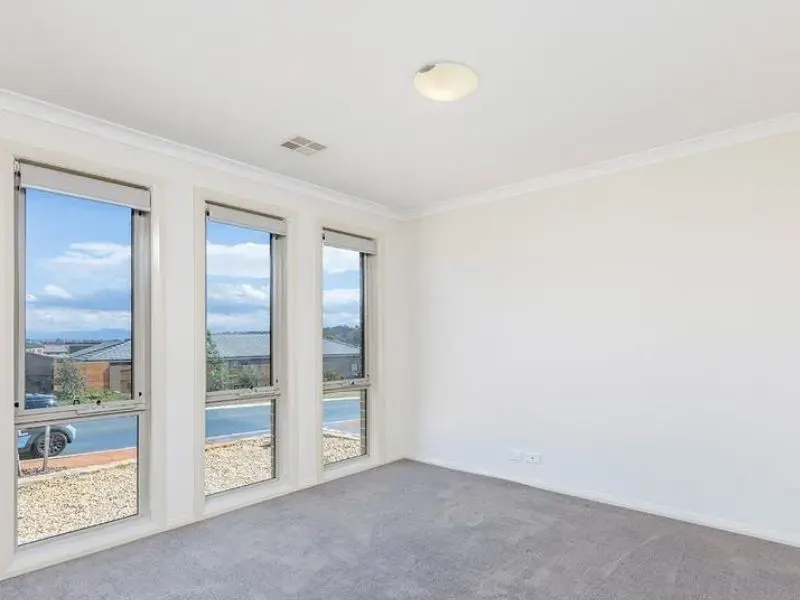 5 Bindugan Crescent, Ngunnawal, photo 6