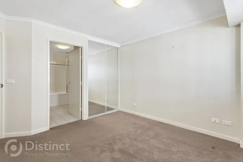 609/16 Moore Street, City, photo 8