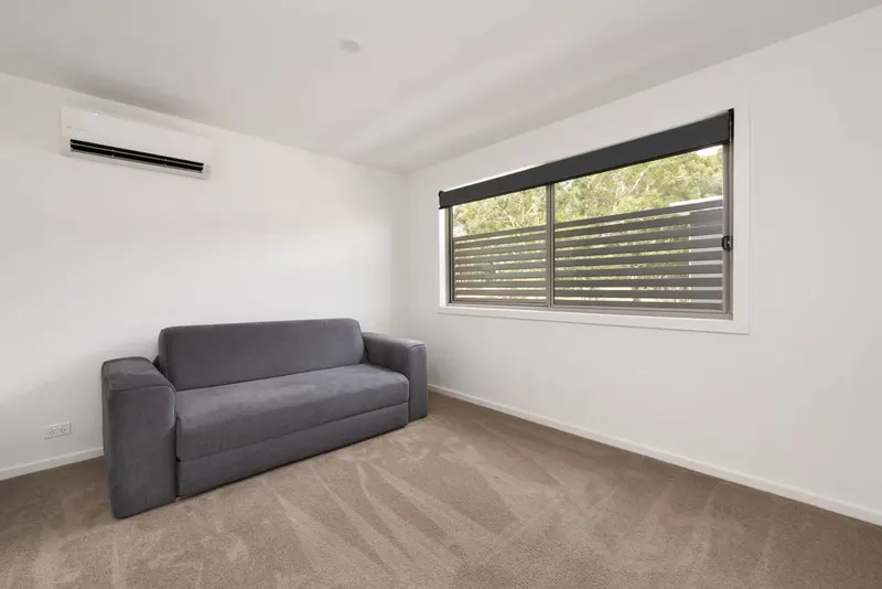 111/161 Mortimer Lewis Drive, Greenway, photo 9