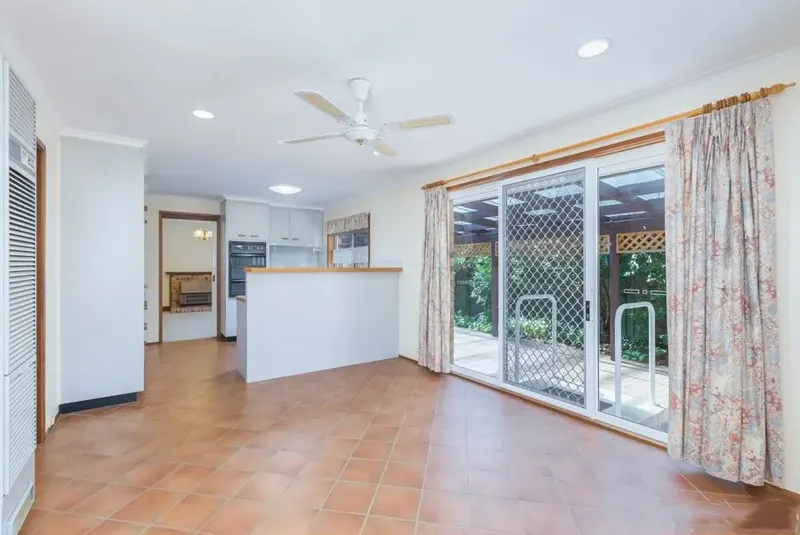 5 Snow Gum Place, Jerrabomberra, photo 5