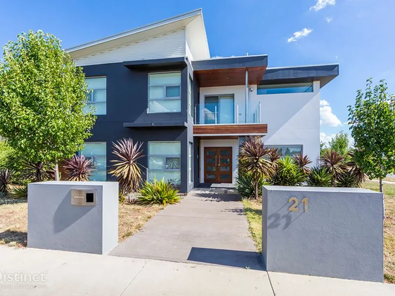 21 Olga Masters Street, Franklin, photo 1