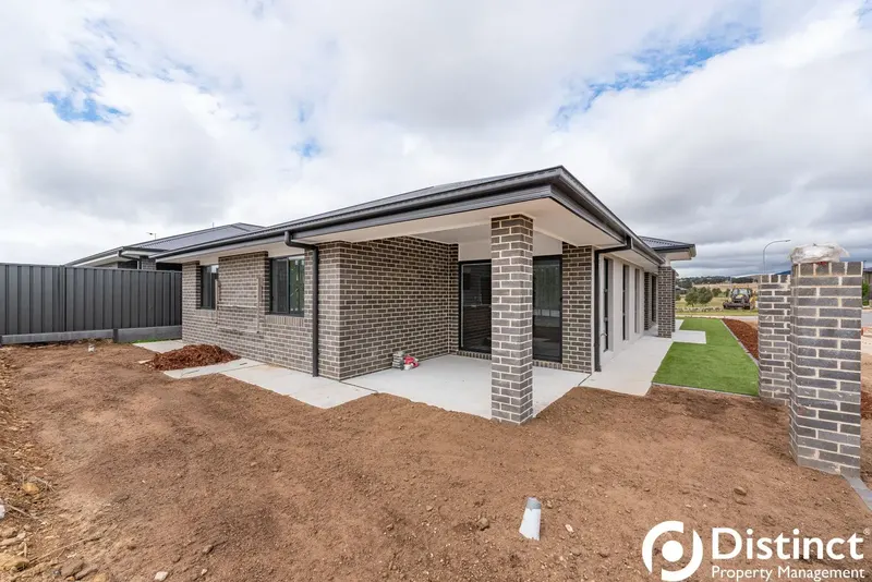 56 Zealie Bend, Googong, photo 18