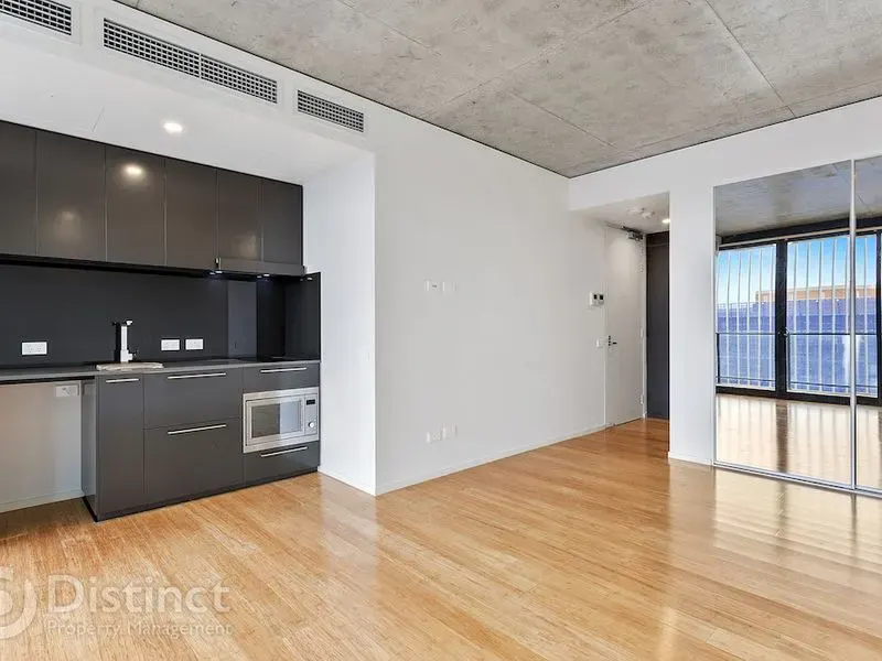 801a/241 Northbourne Avenue, Lyneham, photo 3