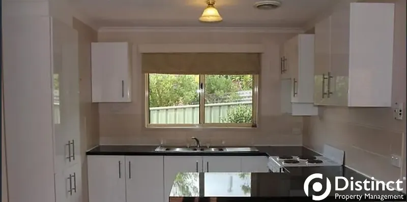 48 Gurrang Avenue, Ngunnawal, photo 2