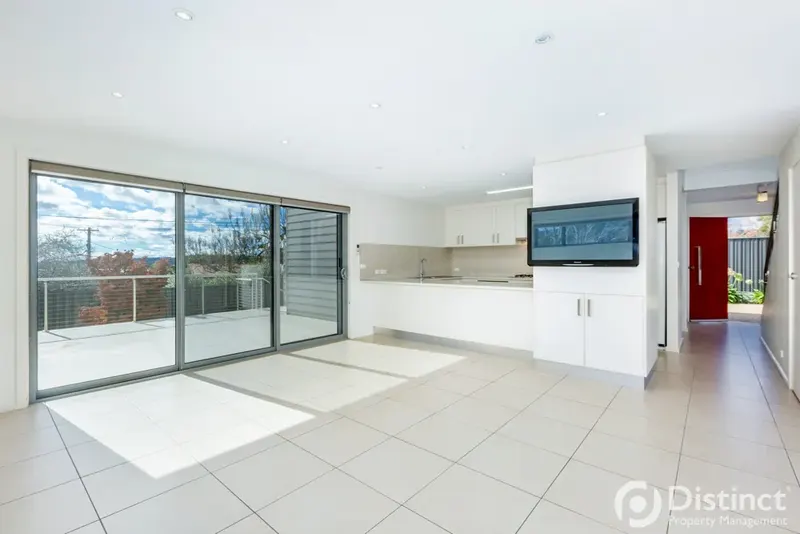 18b Stevenson Street, Torrens, photo 4
