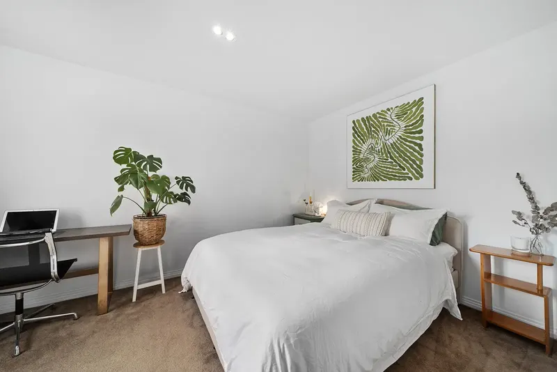 136/15 Tench Street, Kingston, photo 6
