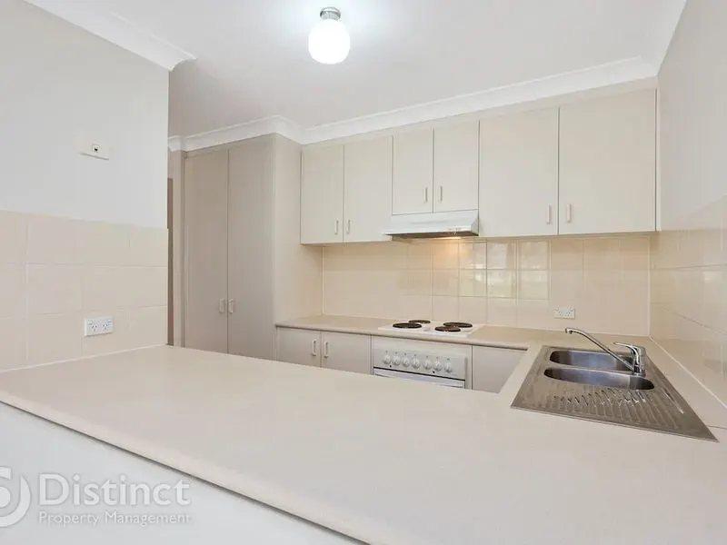 9/23 Aspinall Street, Watson, photo 2
