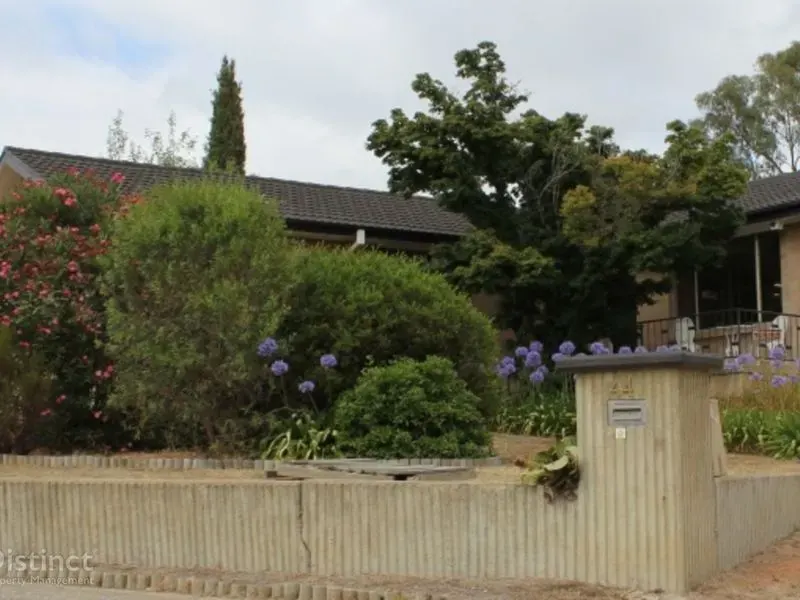 44 Macfarland Crescent, Chifley
