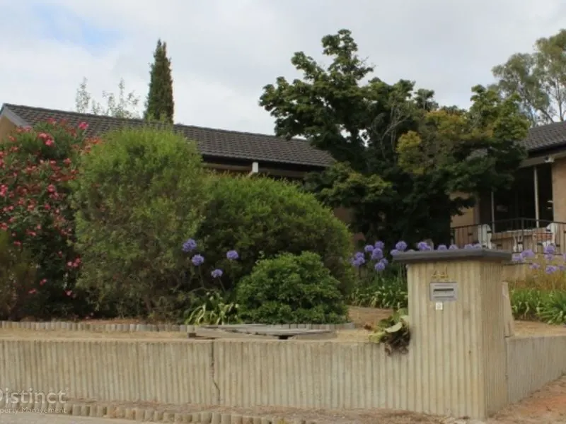 44 Macfarland Crescent, Chifley, photo 1