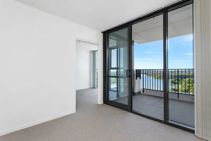 1607/120 Eastern Valley Way, Belconnen, photo 7