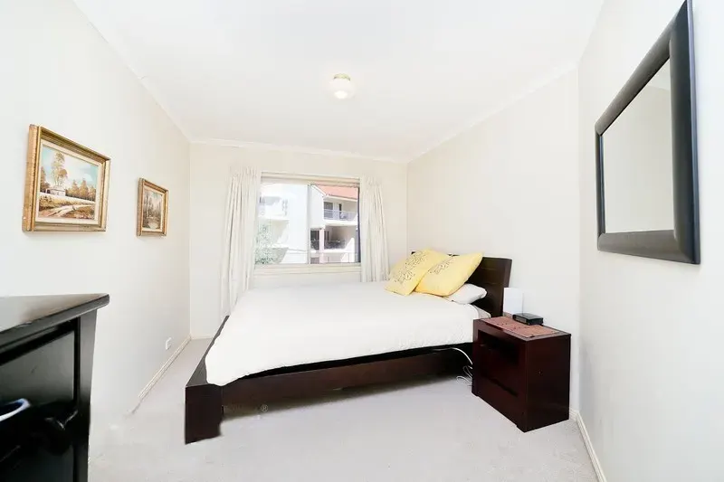 82/72 Wentworth Avenue, Kingston, photo 2