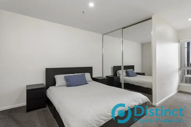 195/325 Anketell Street, Greenway, photo 6