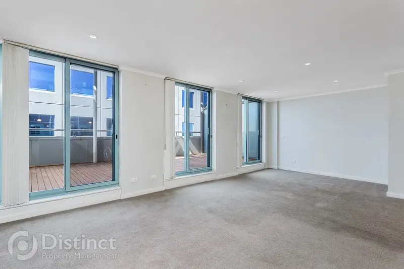 609/16 Moore Street, City, photo 6