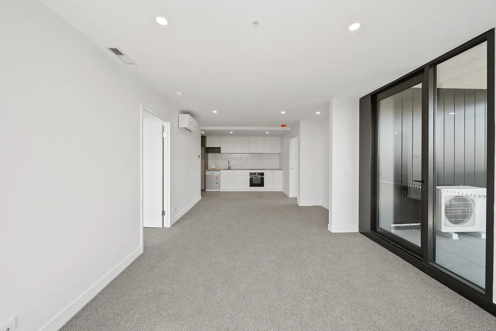1314/6 Furzer Street, Phillip, photo 1