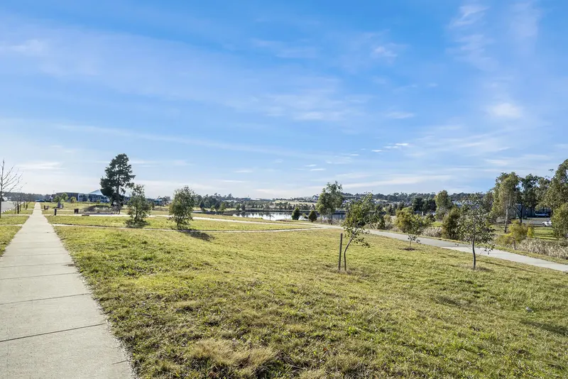 70/4 Pearlman Street, Coombs, photo 20
