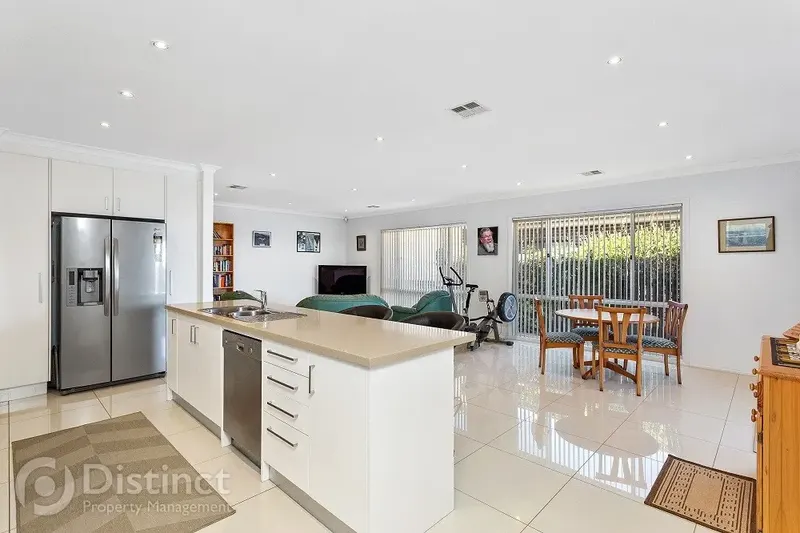 22 Alice Crist Street, Franklin, photo 2