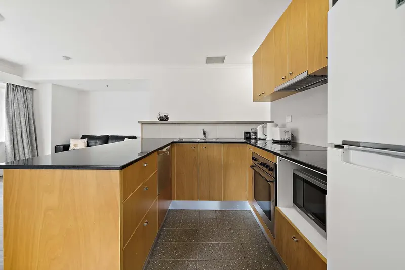 202/2 Akuna Street, City, photo 5