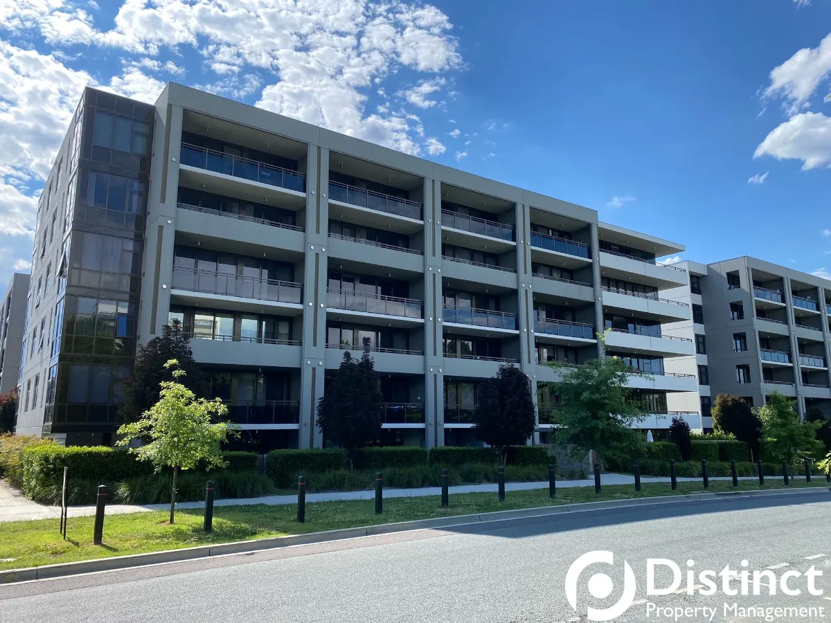 132/32 Blackall Street, Barton, photo 1
