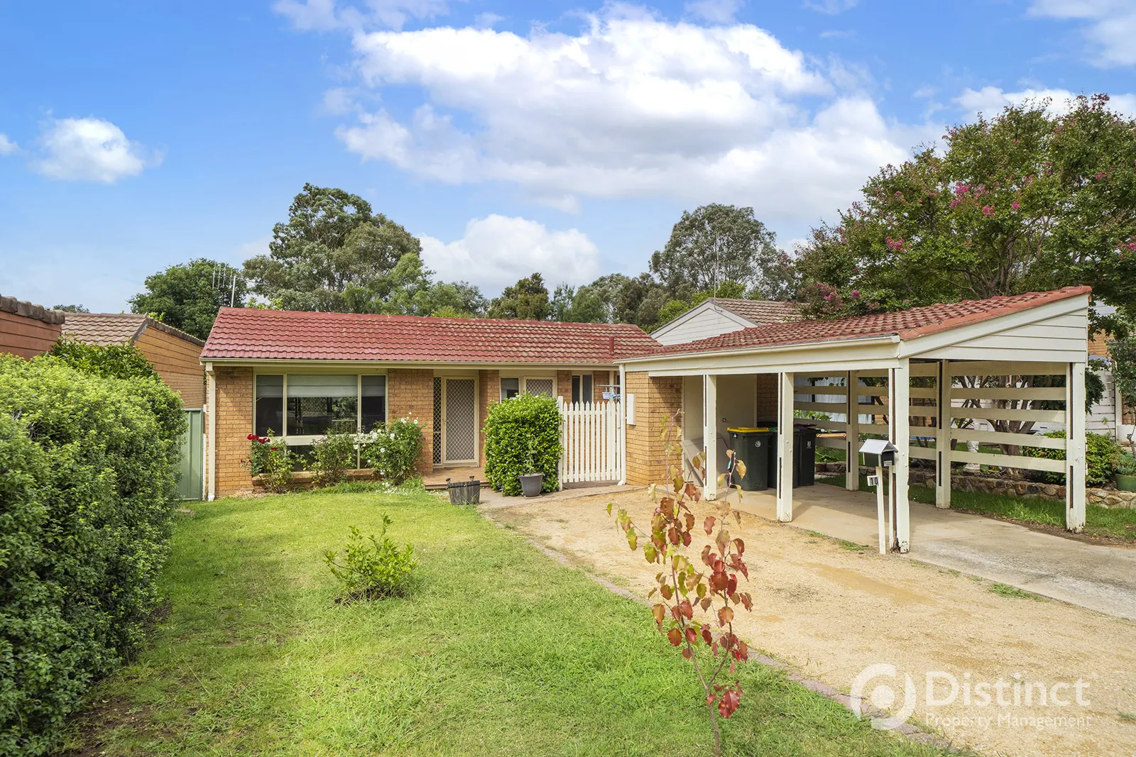 10 Montagu Place, Evatt, photo 1