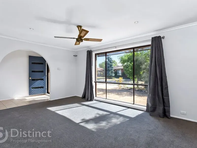 5 Tannabar Place, Isabella Plains, photo 5