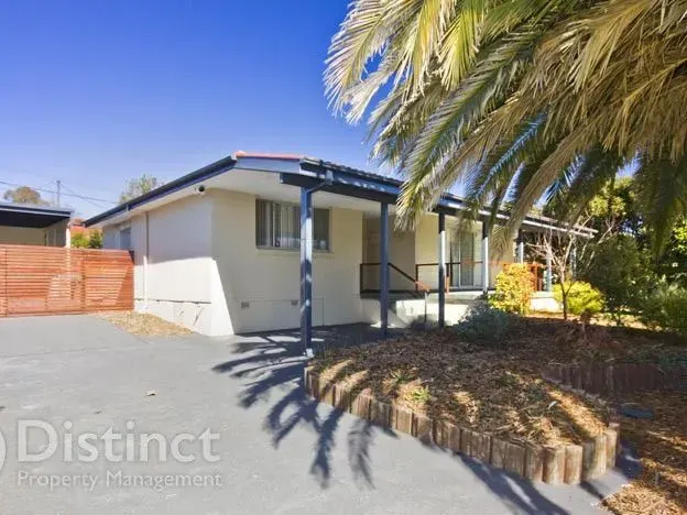 29 Maclaurin Crescent, Chifley, photo 11